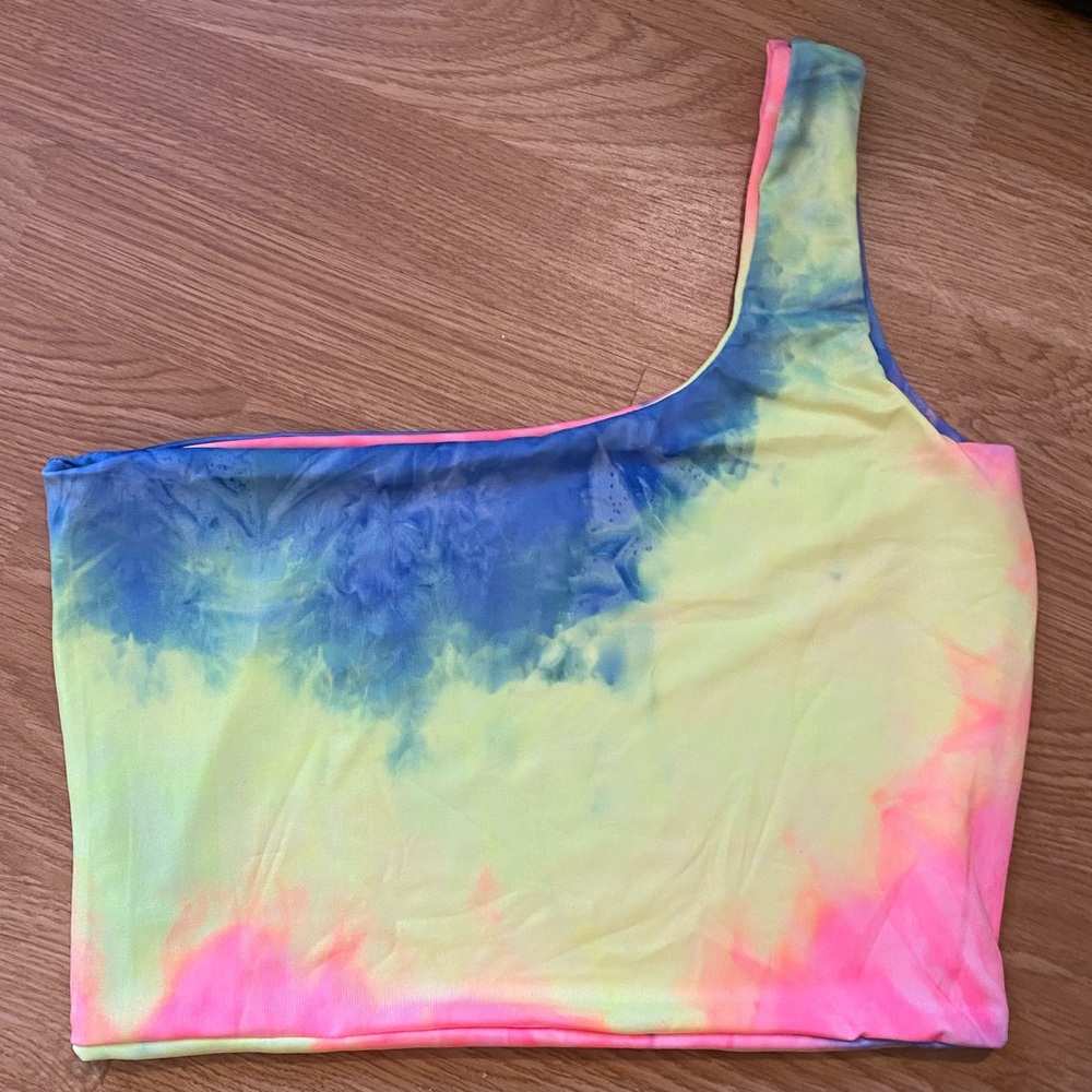 Tie Dye Print One Shoulder Short Tank Top - Picture 2 of 6